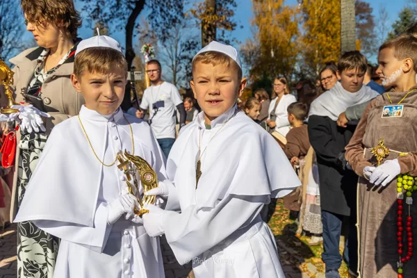 Rabczański Marsz Wszystkich Świętych - uroczystość Poświęcenia Kościoła